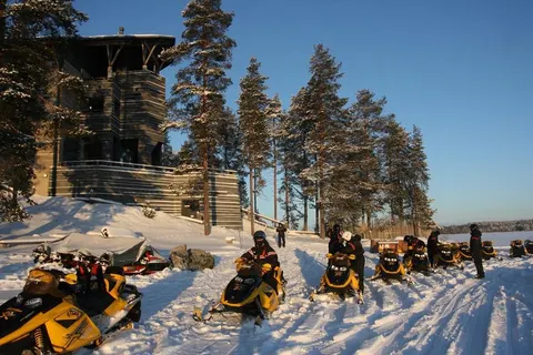 8 daagse excursiereis Ontdek Arctic Lakeland foto 4