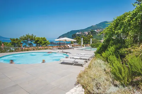 Hotel & Resort Le Axidie in Vico Equense — foto 2