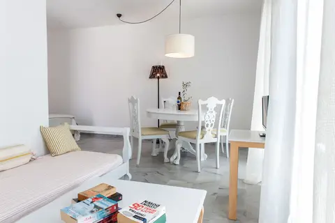 Paros Land Hotel in Αλυκή — foto 23
