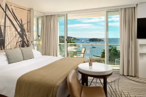 Amfora Hvar Grand Beach Resort in Hvar — foto 20