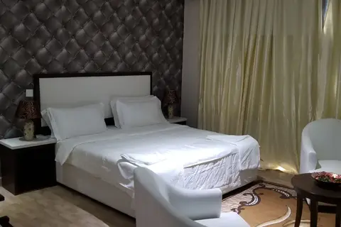 Metzy Residence Hotel in Serrekunda — foto 7