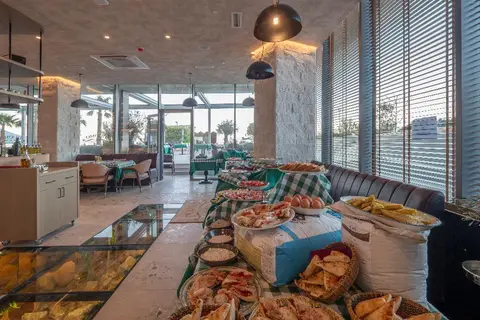 Sea Star Hotel in Rafailovići — foto 17