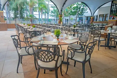 Adams Beach Hotel in Adams Beach Hotel Deluxe Wing, foto 19