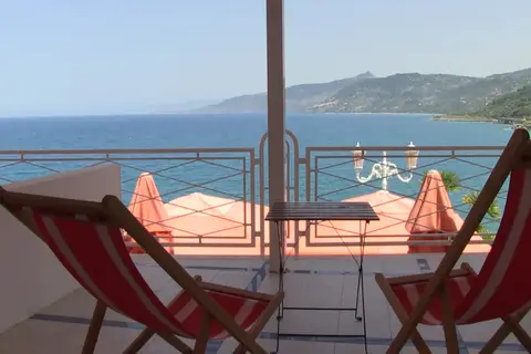 Hotel Kalura in Cefalu — foto 21