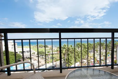 Anastasia Beach Hotel in Παραλίμνι — foto 23