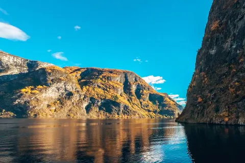 Discover Norway's Nature by Train foto 1