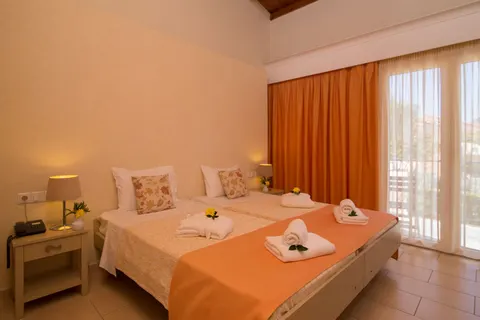 Sunrise Resort Hotel in Molyvos — foto 2