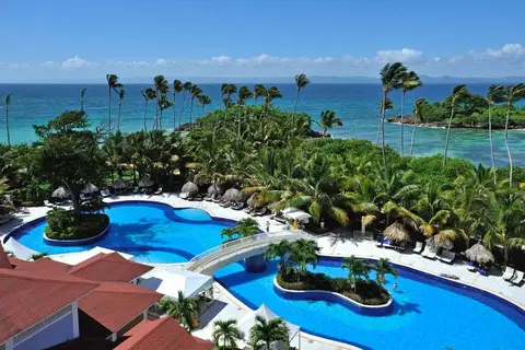 Luxury Bahia Principe Cayo Levantado in Santa Bárbara de Samaná