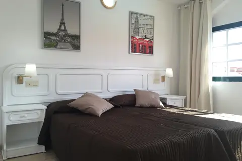 Aparthotel Neptuno Costadeje in Adeje — foto 3