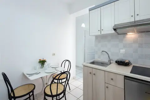 Eriva Hotel in Αχαράβη — foto 15