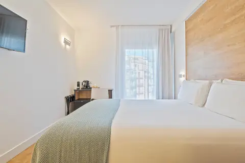 Hotel Ondarreta Beach in San Sebastian — foto 2