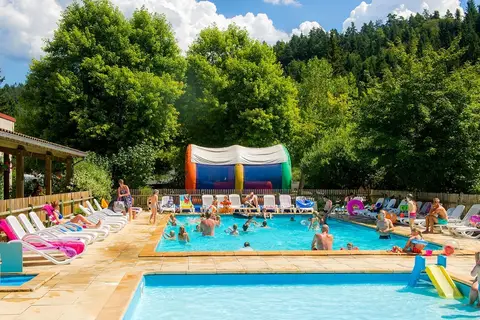 Camping De Vaubarlet in Grazac — foto 14