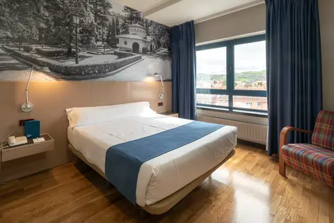 Aparthotel Campus in Oviedo — foto 15