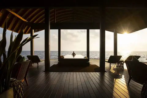 OUTRIGGER Maldives Maafushivaru Resort in Maafushivaru — foto 28
