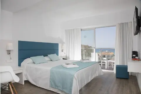 Alua Leo in Palma — foto 28