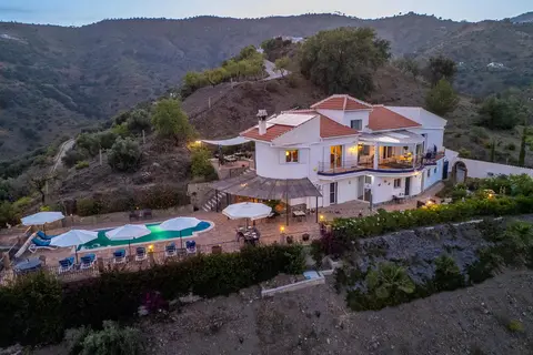Villa Archez in Árchez — foto 14