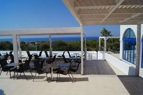 Eagles Nest Hotel in Πεύκοι — foto 24
