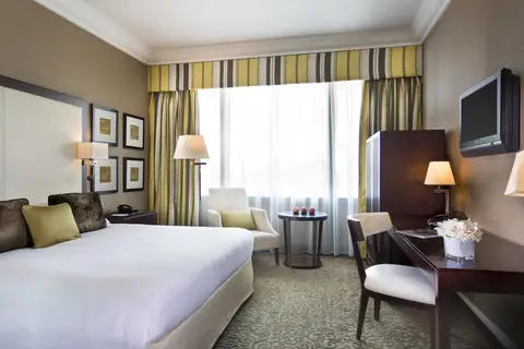 Mövenpick Dubai Grand Al Bustan in Dubai — foto 8