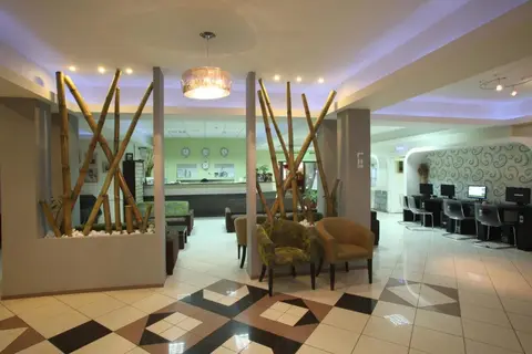 Windmills Hotel Apartments in Παραλίμνι — foto 25