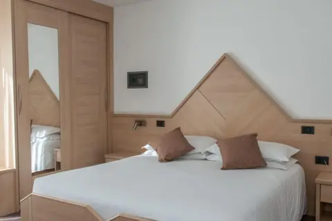 Hotel ai Pini in San Giovanni di Fassa — foto 2