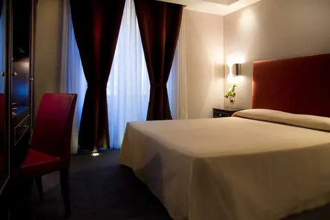 The Marcella Royal Hotel - Rooftop Garden in Rome — foto 22