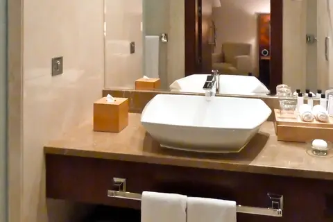 voco Bonnington Dubai in Dubai — foto 12