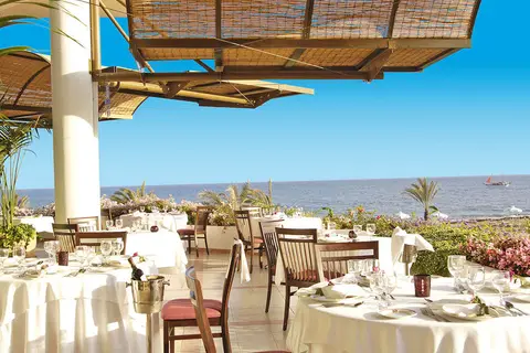 Athena Royal Beach in Γεροσκήπου — foto 9