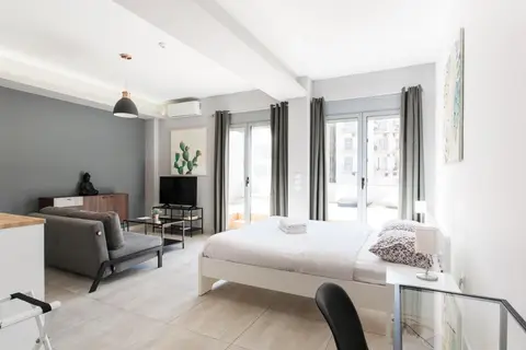Omnia Pagrati Apartments in Athene