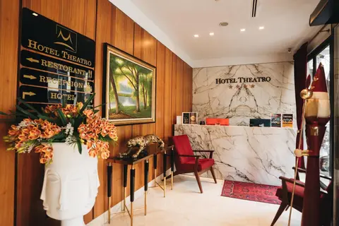 Hotel Theatro in Tirana — foto 27