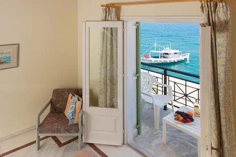 Samaina Hotels Inn in Δημοτική Ενότητα Καρλοβασίων — foto 17
