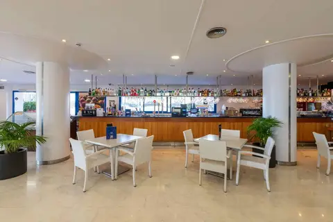 Tahiti Playa Hotel & Suites in Santa Susanna, foto 16