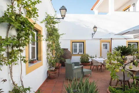 ADC - Albergaria do Calvario by Unlock Hotels in Evora — foto 23
