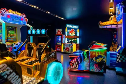 Grand Magic Hotel in Magny-le-Hongre, foto 14