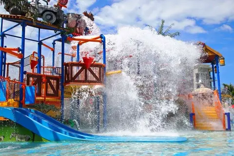 Splash Beach Resort in Thalang, foto 8