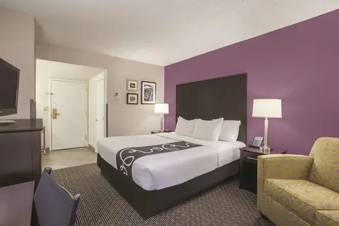 La Quinta Inn & Suites by Wyndham Fort Lauderdale Tamarac in Fort Lauderdale — foto 14