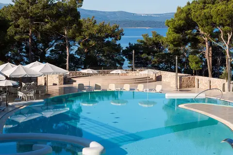 Bluesun Hotel Elaphusa in Bol — foto 16