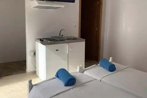 Pals Studios Pefkos in Πεύκοι — foto 16