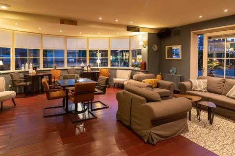 Hotel De Zwaan Schoondijke foto 7