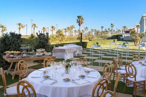 Hotel Las Arenas Balneario Resort in Valencia — foto 14