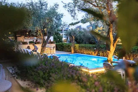 Hotel Harmony by Aycon in Petrovac na Moru — foto 16