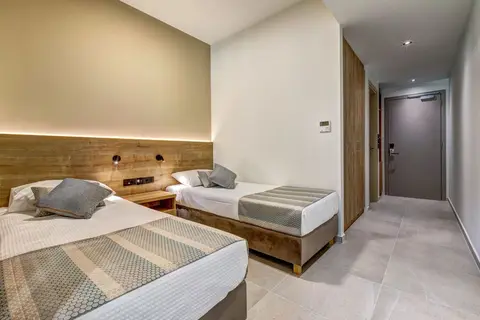 White Olive Elite Laganas in Laganas Municipal Unit — foto 15