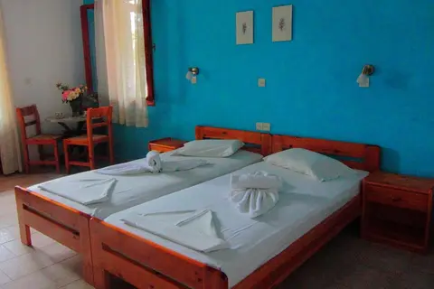 White Rock Apartments in Marathokampos, foto 16
