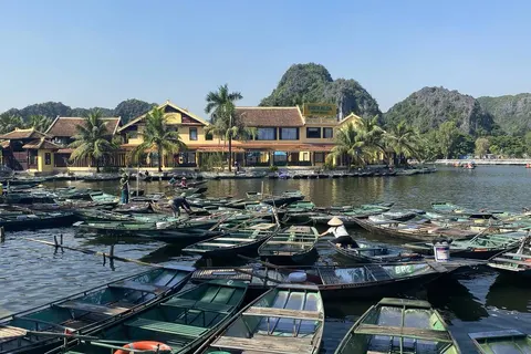 The Complete Vietnam Experience foto 2