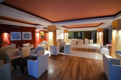 Hotel La Luna in Novalja — foto 23
