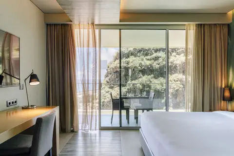 Saccharum Resort in Calheta, foto 15
