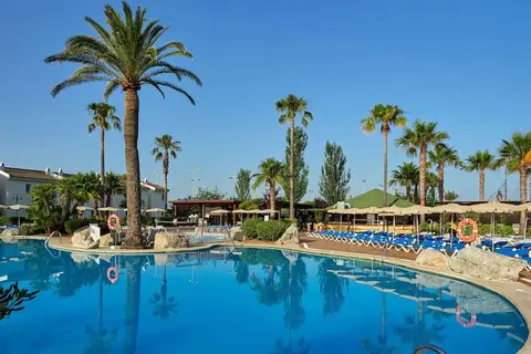 Fly & Go BQ Alcudia Sun Village in Muro