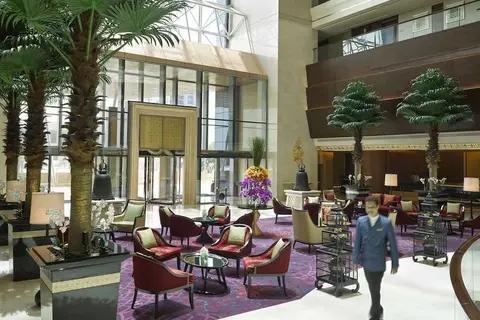 Dusit Thani Hotel Abu Dhabi in آل نَهيان — foto 3