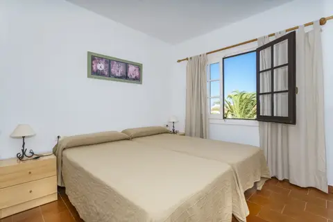 Apartamentos Posidonia in Es Mercadal — foto 3