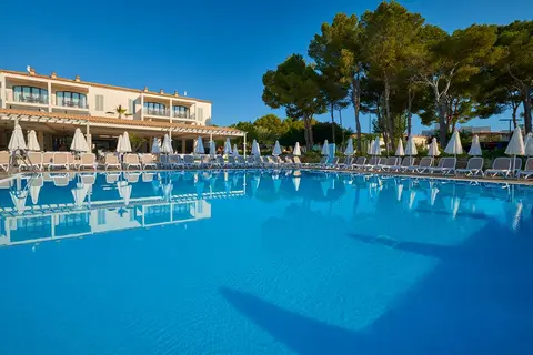 Protur Floriana Resort Aparthotel in Son Servera