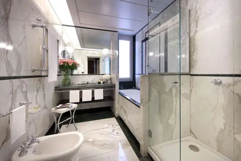 Eurostars Hotel Excelsior in Napels, foto 13